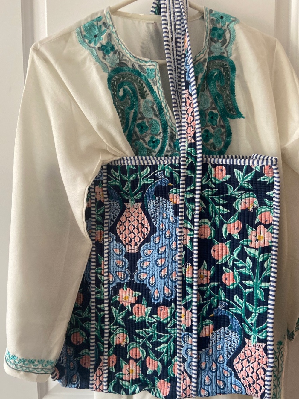 set of 2 embroidered top with tote